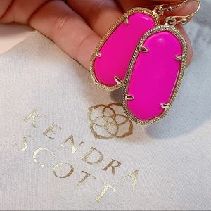 Kendra Scott Magenta Pink Gold Elle Drop Earrings